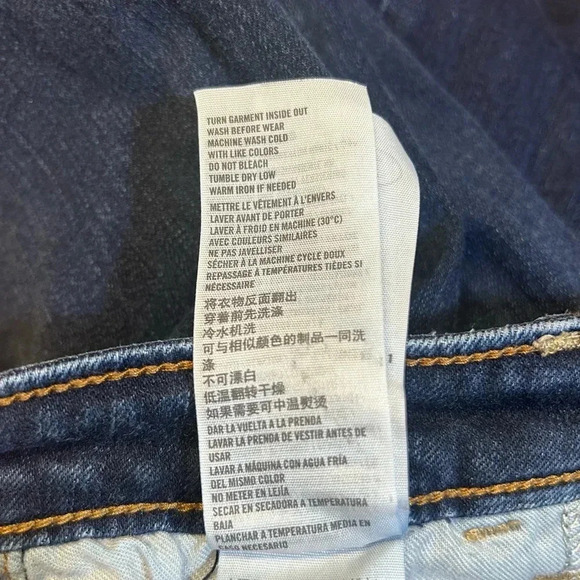 2 for$15 Hollister Dark Wash Jeans - Picture 6 of 14
